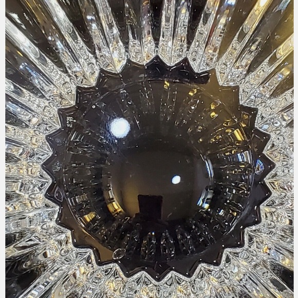 Vintage Mikasa Austria Reflections Cut Crystal Bowl - Picture 10 of 10